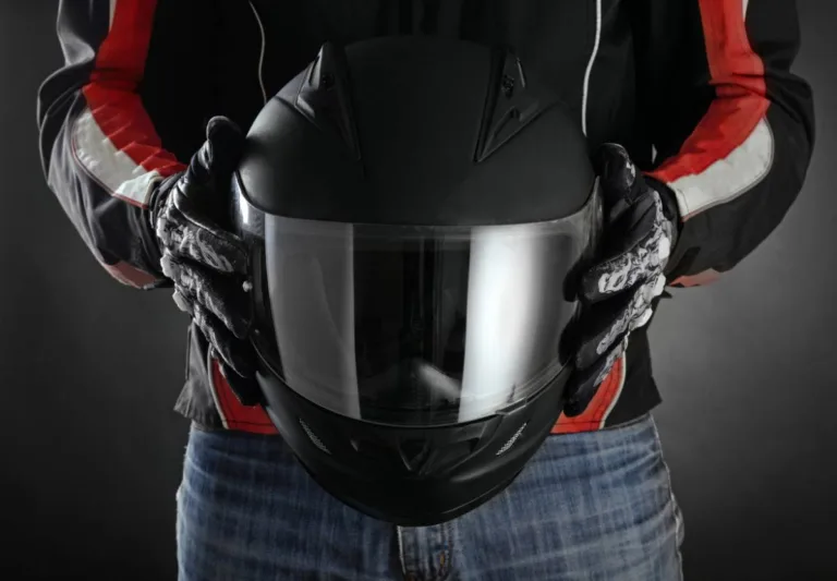 Pourquoi un casque modulable change tout pour votre sécurité sur la route ?