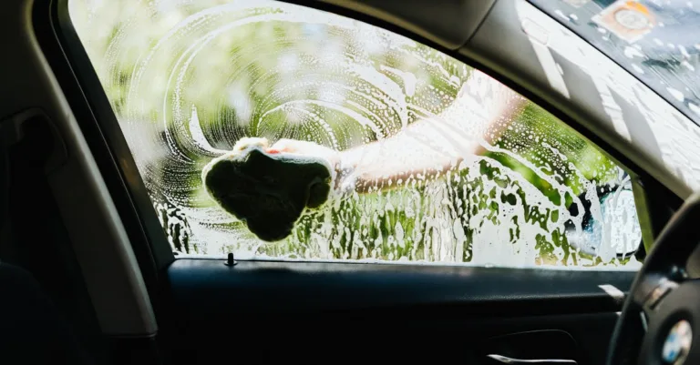achetez vos jetons de lavage auto rapidement et facilement pour profiter d'un nettoyage de voiture efficace et économique.