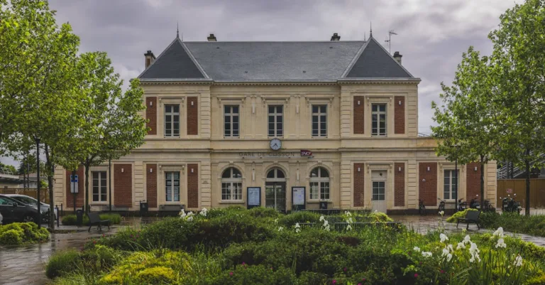 découvrez le ccgpf sncf, une organisation dédiée à la gestion de la formation professionnelle des cheminots, favorisant le développement des compétences au sein de la sncf.
