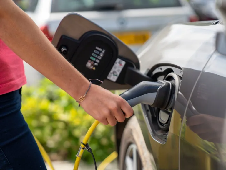 investir dans une voiture électrique