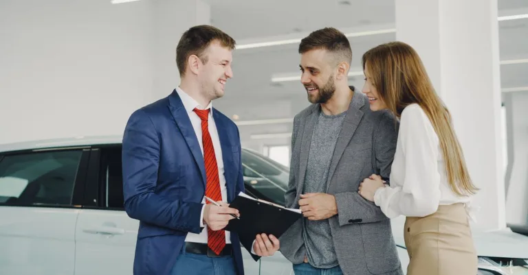 découvrez le meilleur moment pour acheter une voiture électrique et profitez des meilleures offres, subventions et innovations technologiques.