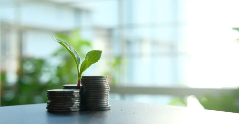 découvrez nos solutions de financement adaptées à vos besoins pour réaliser vos projets en toute sérénité.
