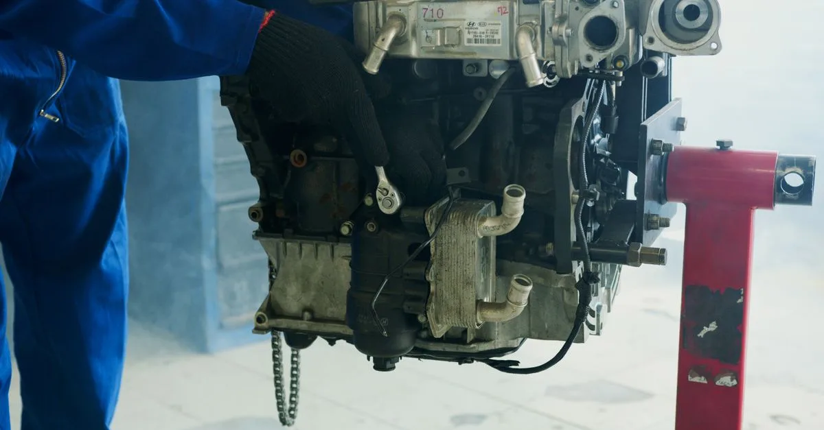 découvrez les causes courantes du calage moteur et apprenez comment diagnostiquer et résoudre ce problème pour assurer le bon fonctionnement de votre véhicule.